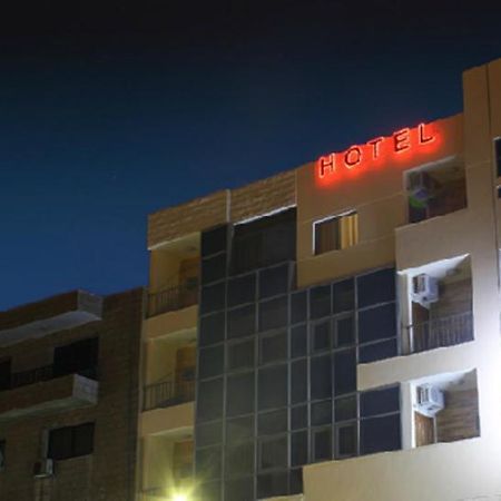 Golden Rose Hotel Aqaba Exteriör bild