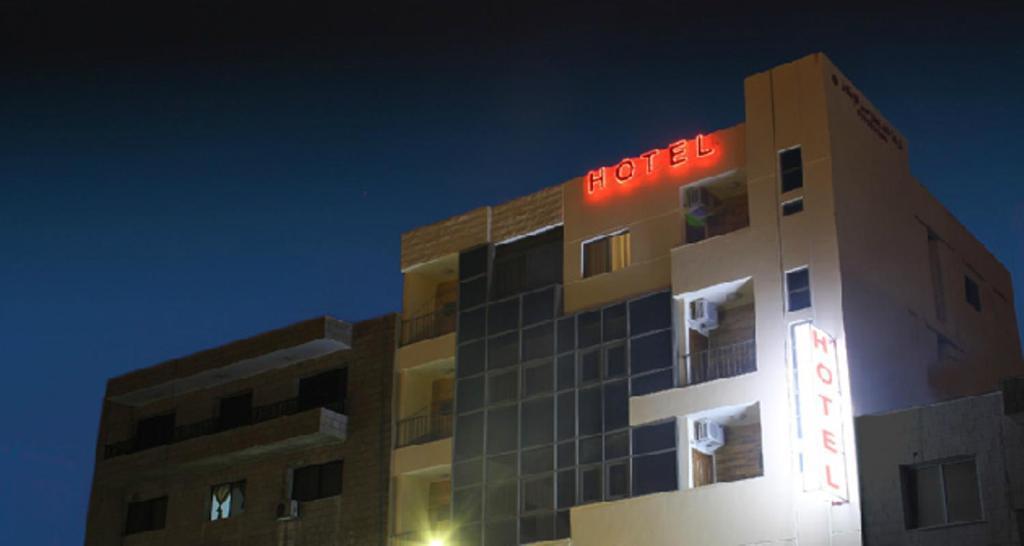 Golden Rose Hotel Aqaba Exteriör bild